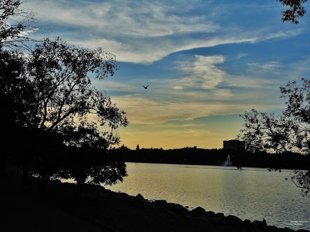 BEST THINGS TO DO in Regina, Saskatchewan, CANADA - Wascana Centre in the evening