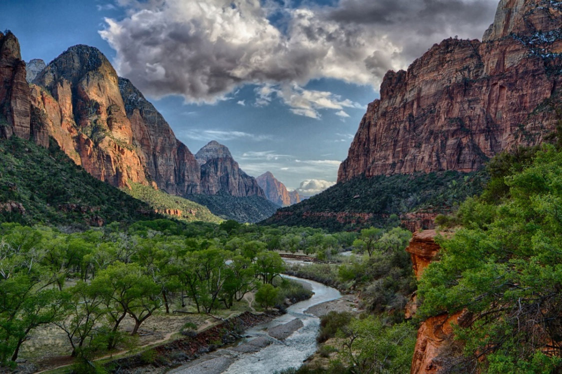 Stunning Places to Visit in Summer in the USA (Vacation Spots Not to Miss!)