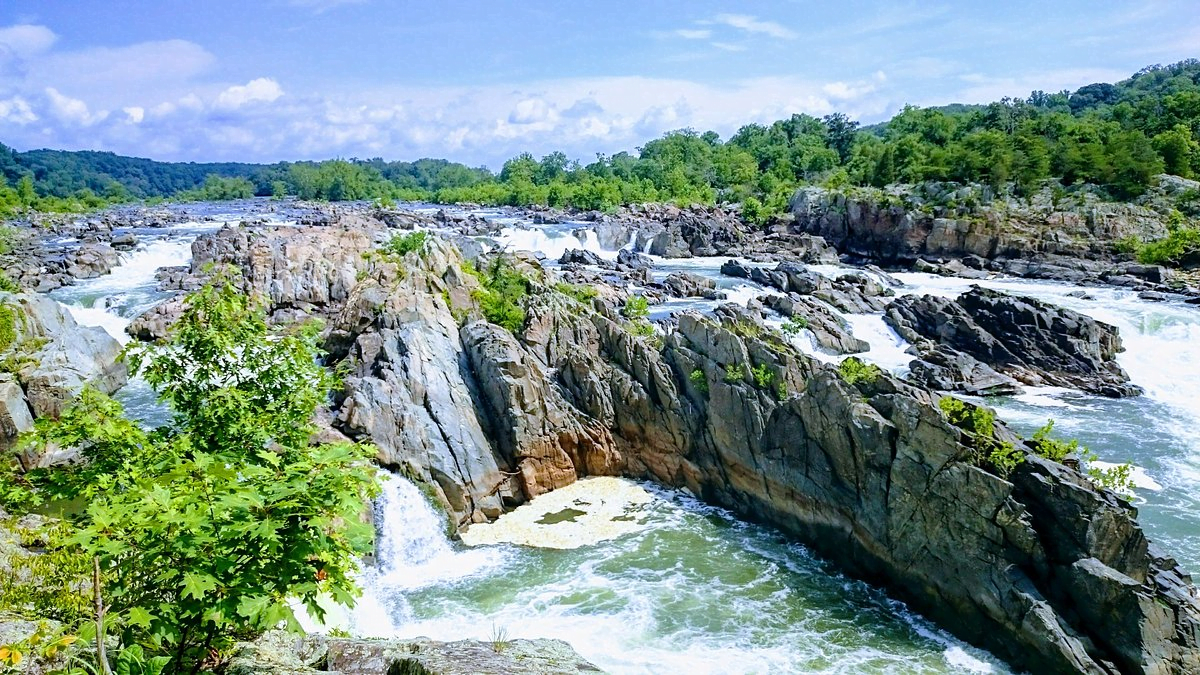 17 Most Beautiful Places to Visit in Virginia 2023-2024