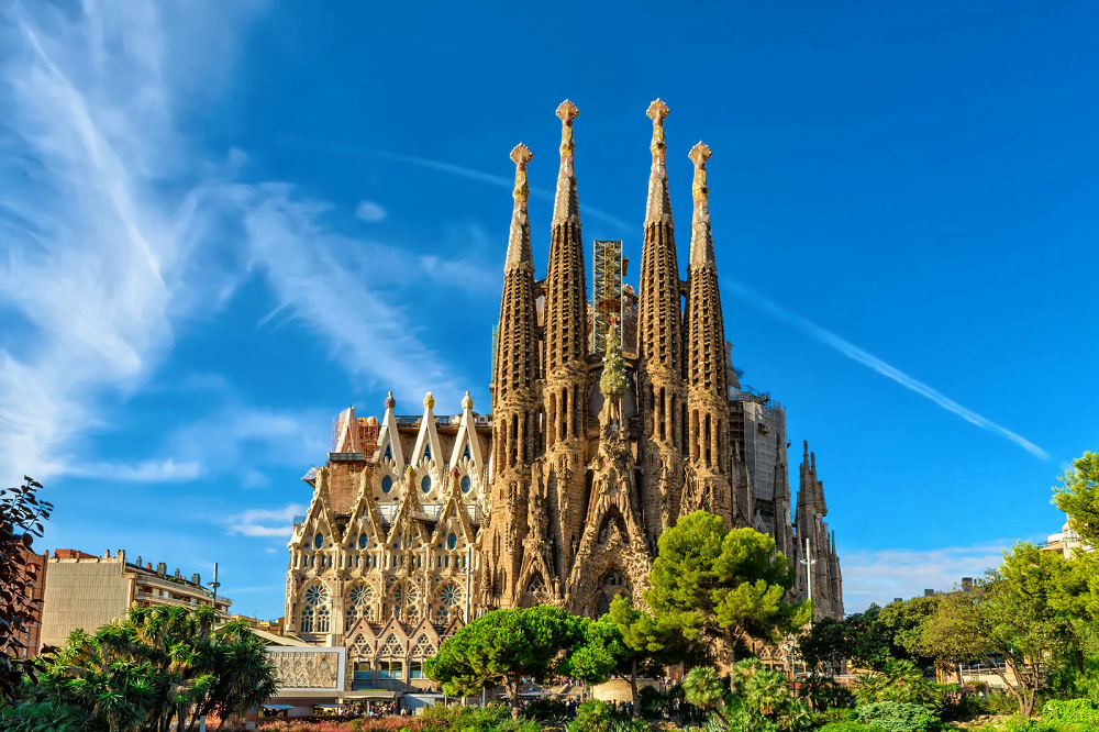 10 Best Things to do in Barcelona, Spain