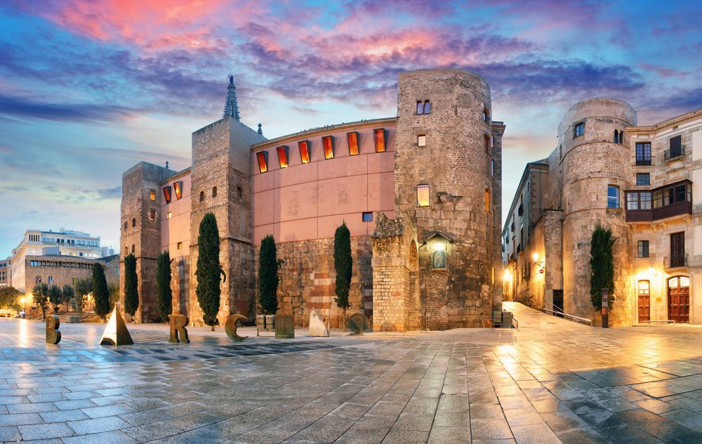 10 Best Things to do in Barcelona, Spain